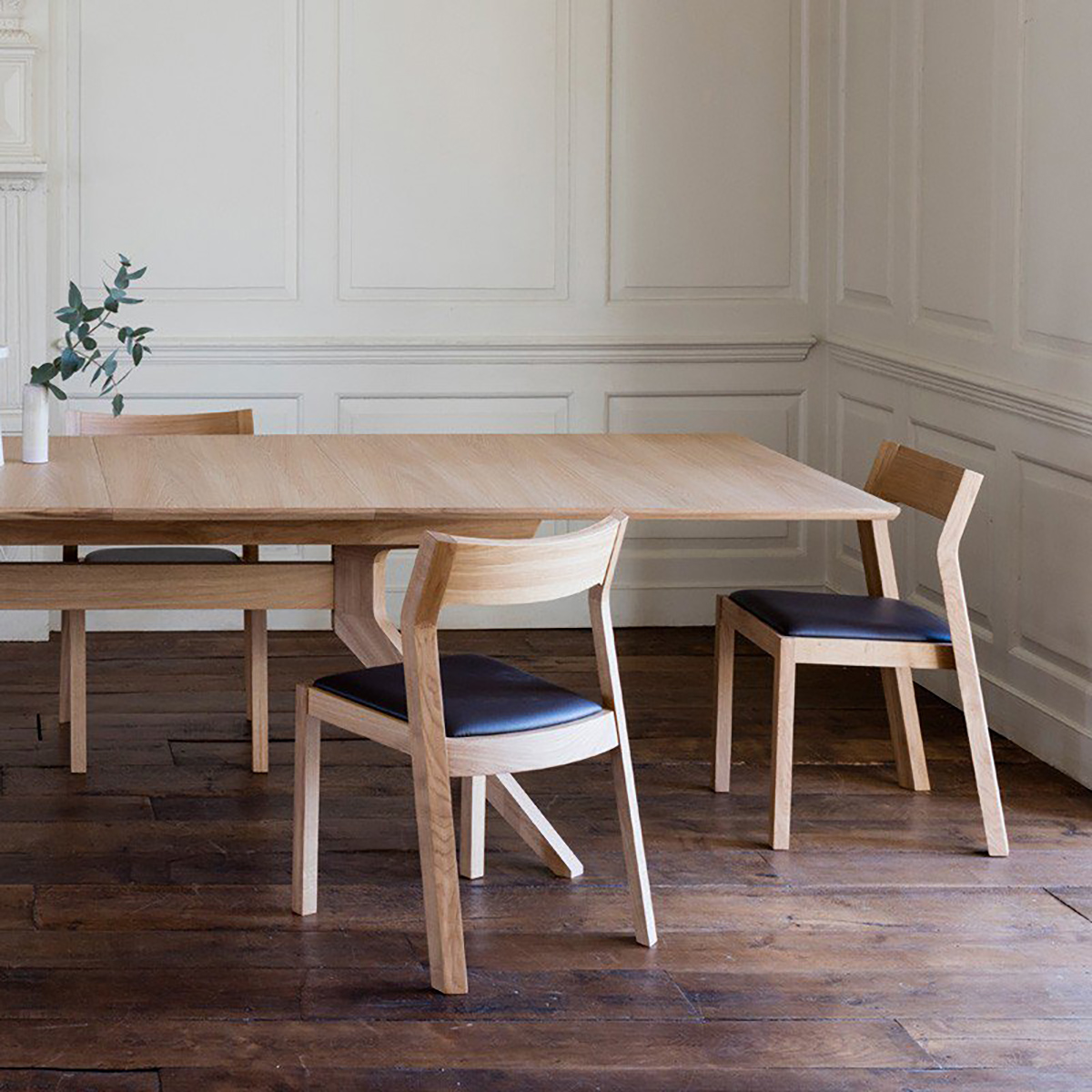 extending-dining-table