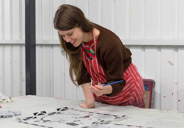 Heals-in-the-studio-Caitlin-Hinshelwood-2-feature