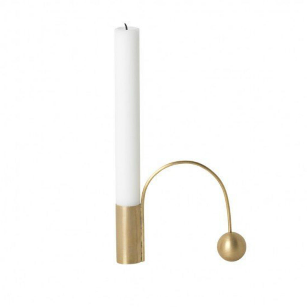 Balance Candle Holder in brass, the perfect Christmas gift for her