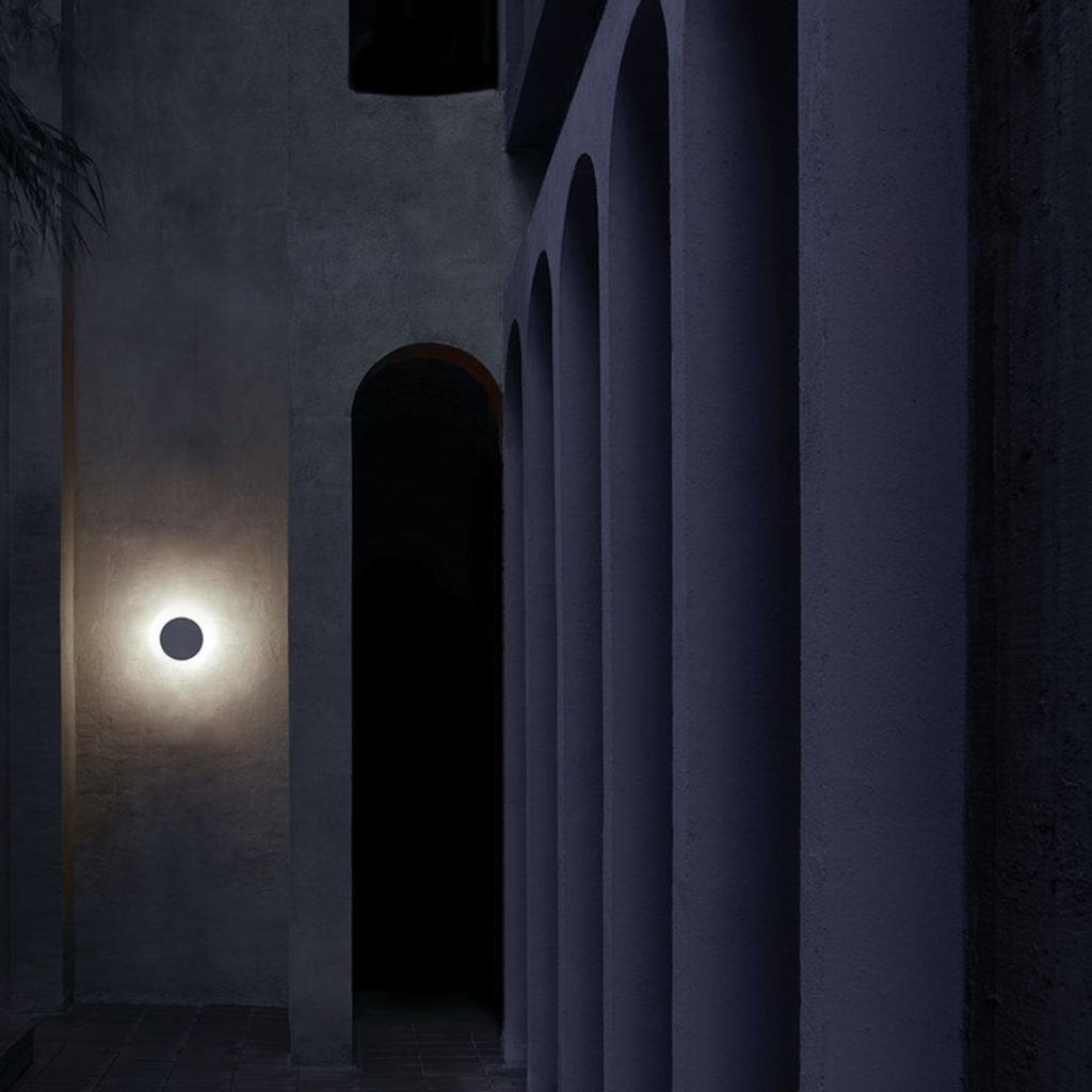 Camoflague Outdoor Wall Light | Image courtesy of Flos