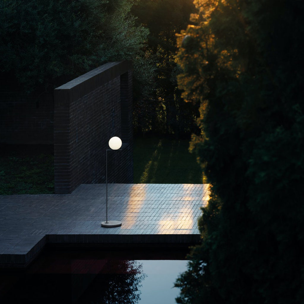 Outdoor lighting ideas with the IC F1 Outdoor Floor Lamp | Image courtesy of Flos