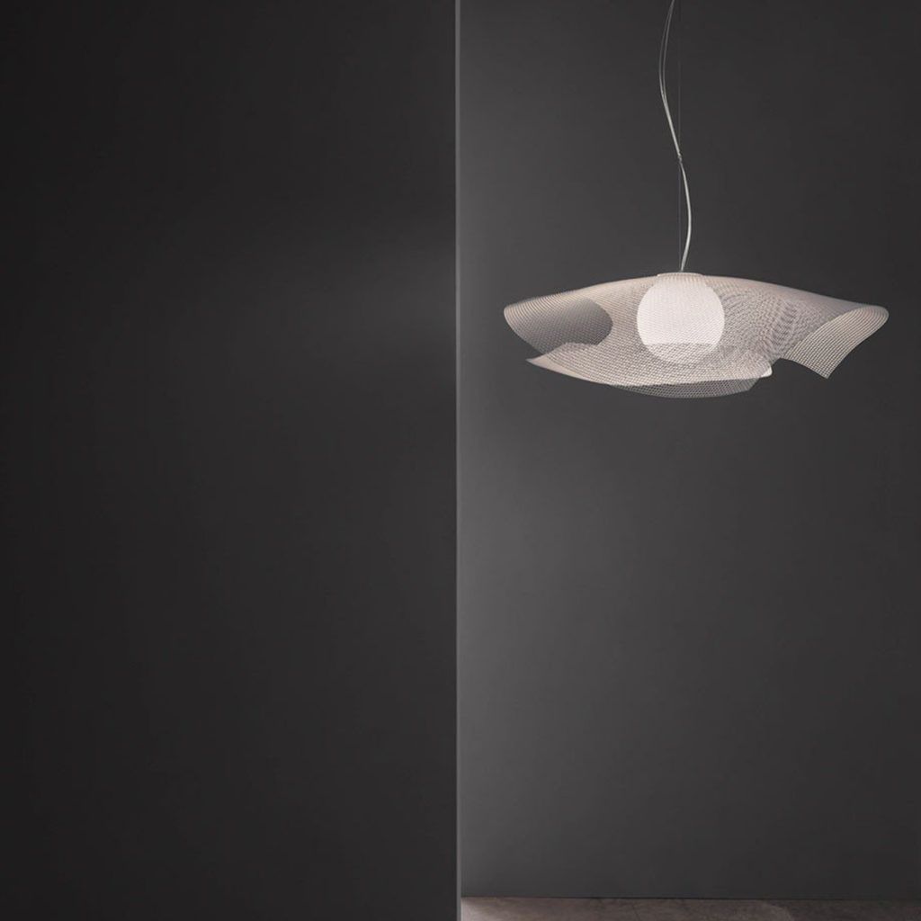 Mytilus Unusual Ceiling Light | Image courtesy of Arturo Alvarez