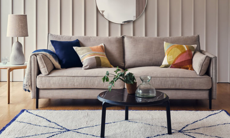 5 Ways to Choose & Arrange Cushions on a Sofa