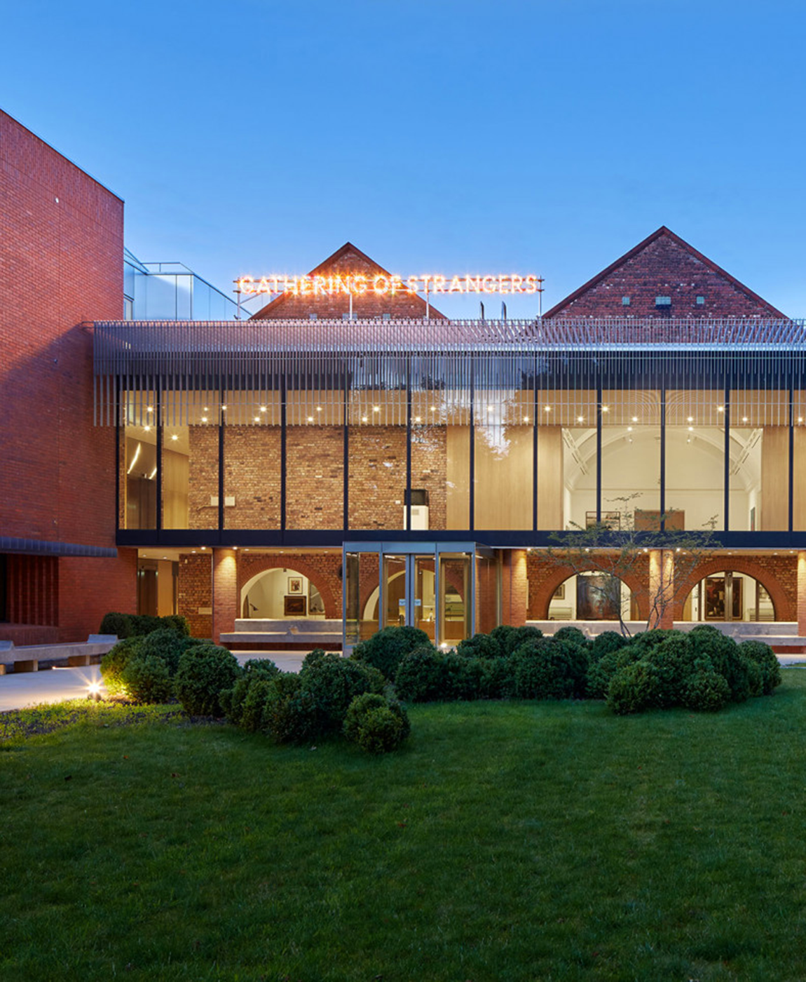 A Stitch In Time: Heal's Fabrics At The Whitworth Gallery
