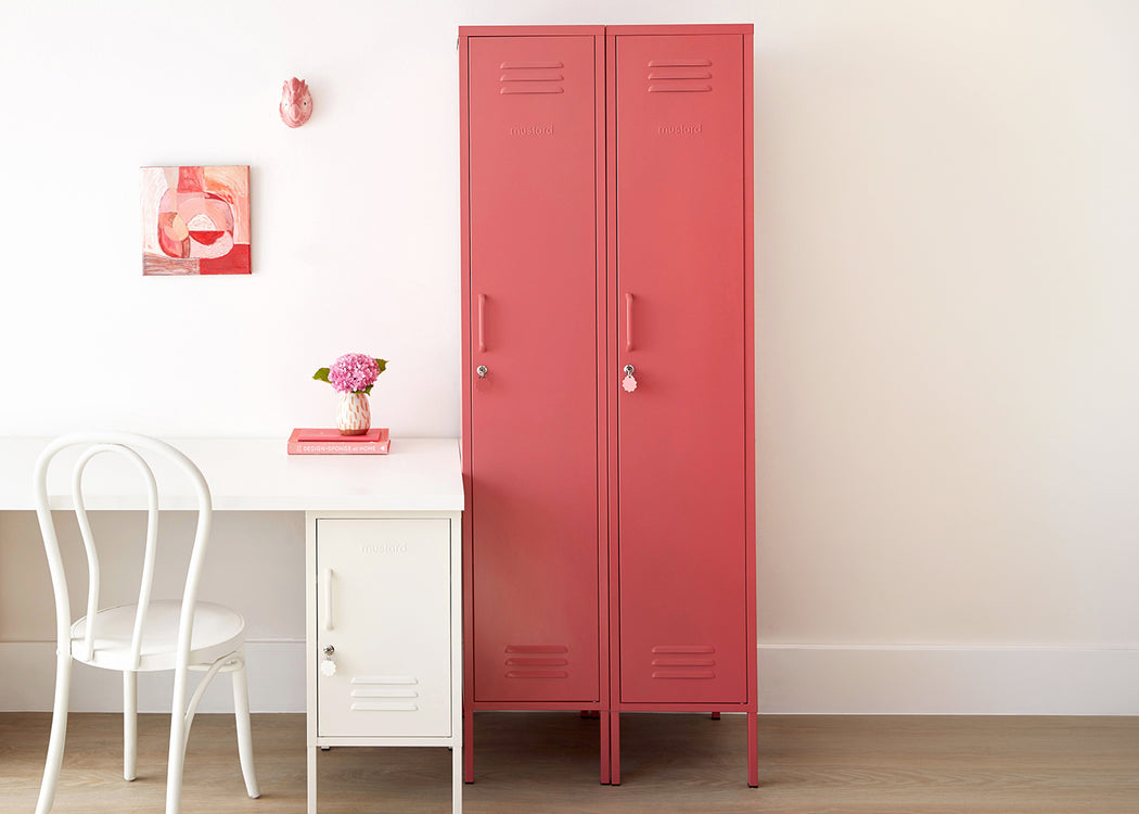 The Skinny Locker