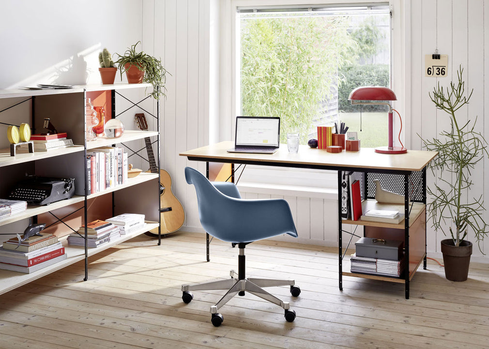 Eames EDU Desk