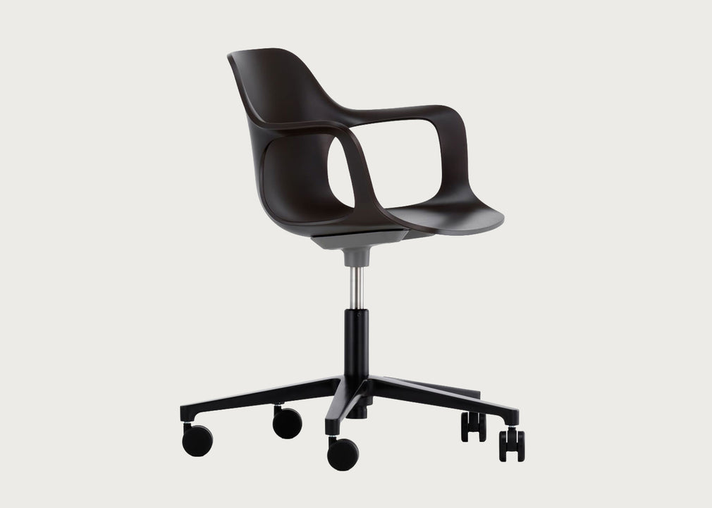HAL RE Armchair Studio