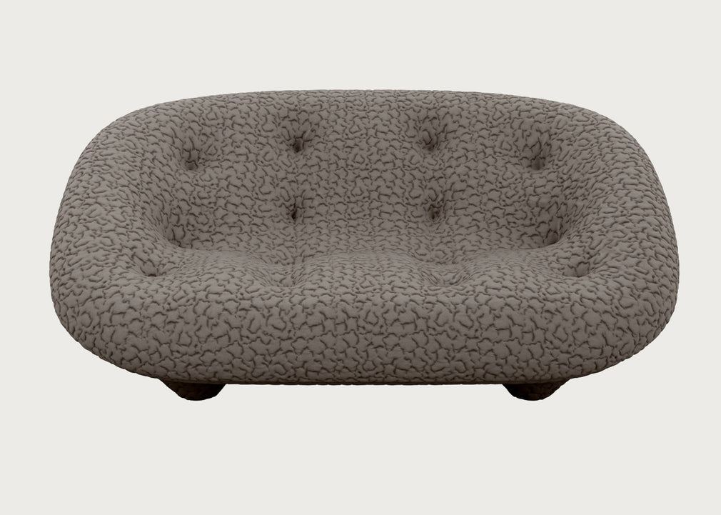 Ploum Small Settee