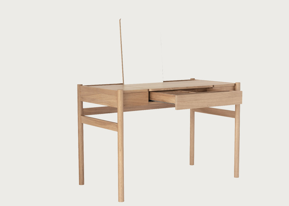 Pala Dressing Table