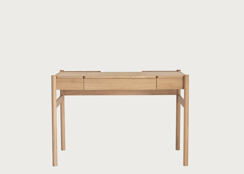 Pala Dressing Table