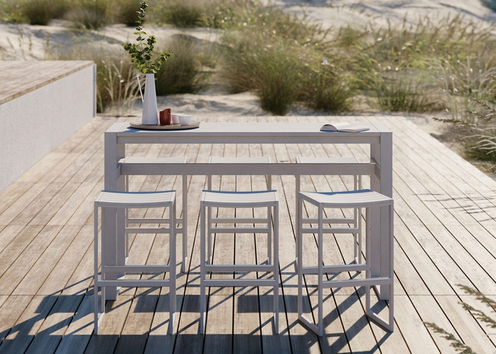 Eos Outdoor Rectangular Bar Table Black