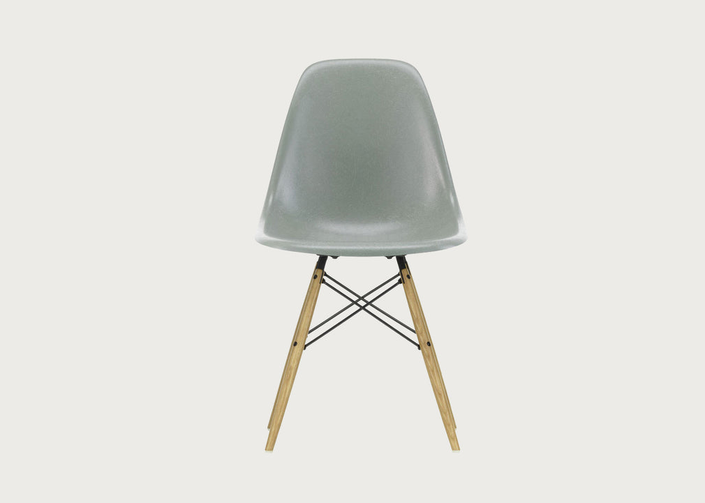 Eames DSW Fibreglass Chair