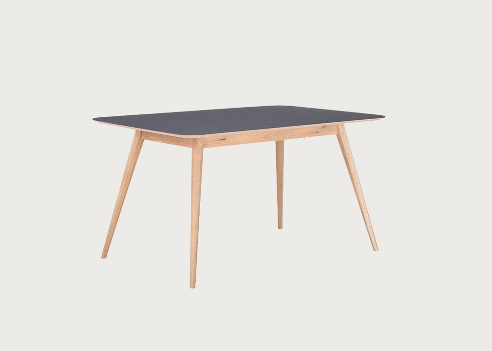 Stafa Dining Table