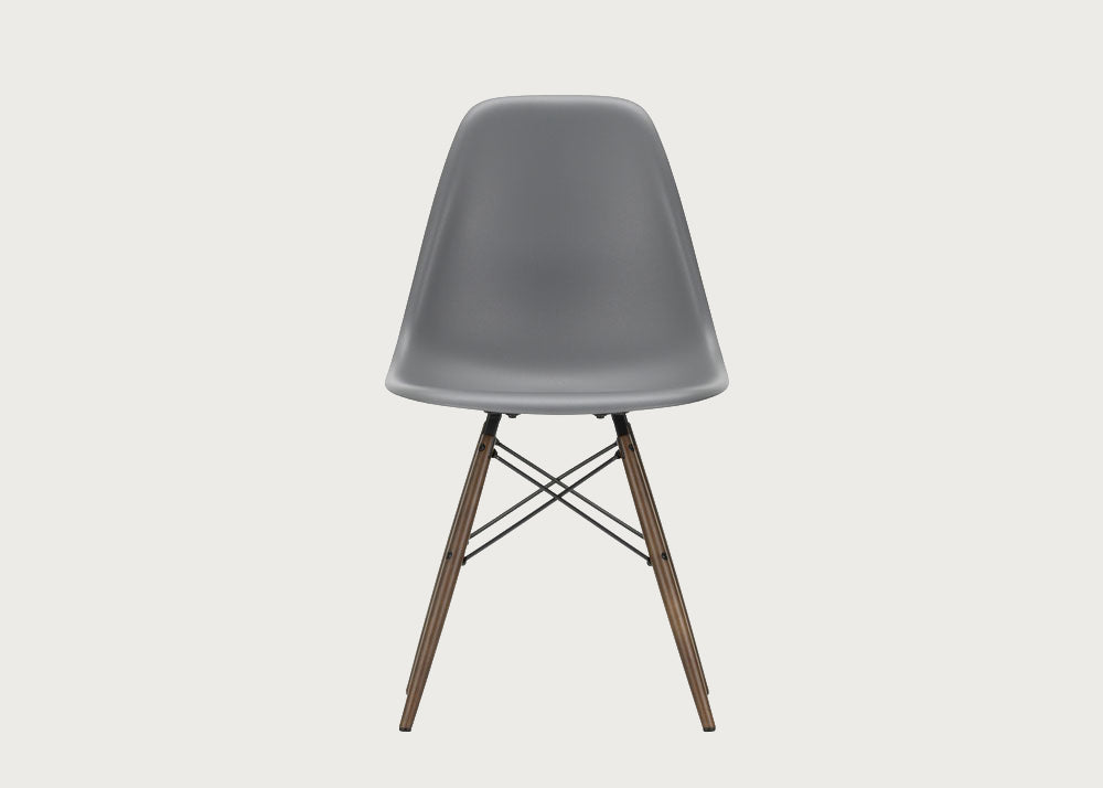 Eames Plastic Side Chair RE DSW