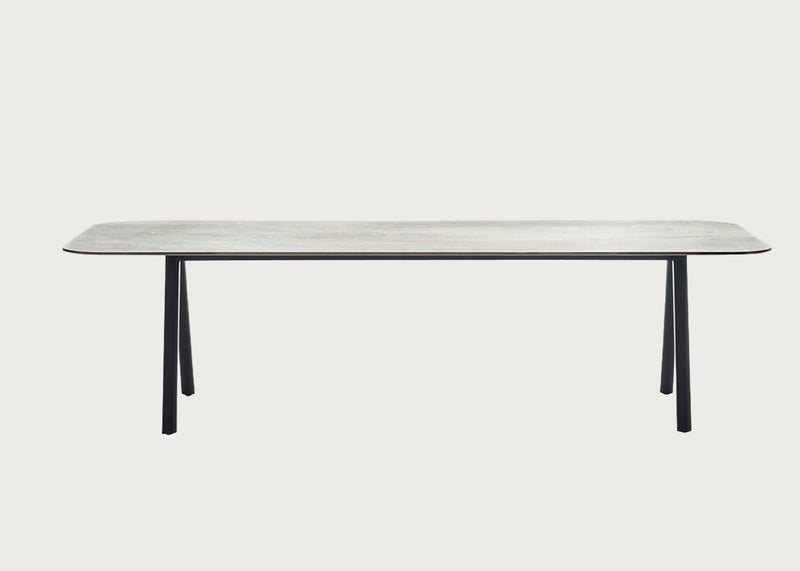 Kodo Outdoor Dining Table