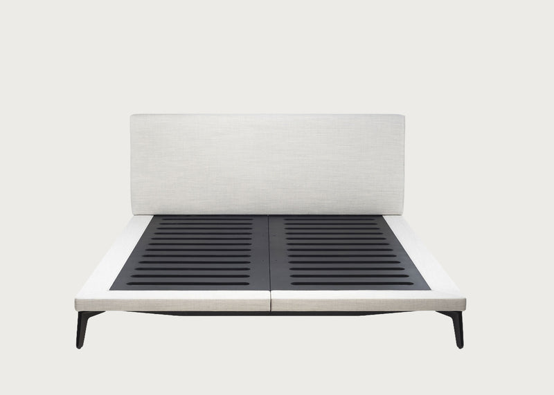 McQueen Kingsize Bed