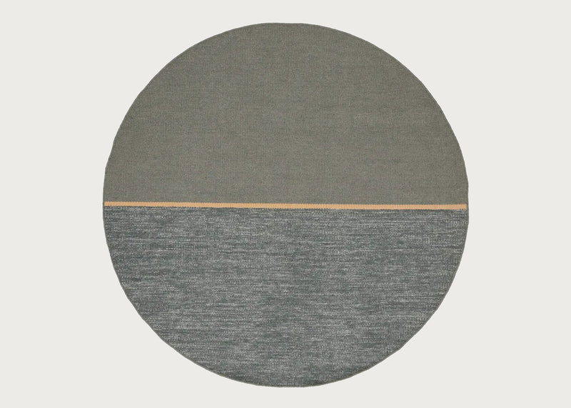 Magnatized Round Rug Green