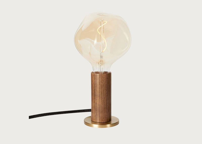 Knuckle Table Lamp with Voronoi I Bulb