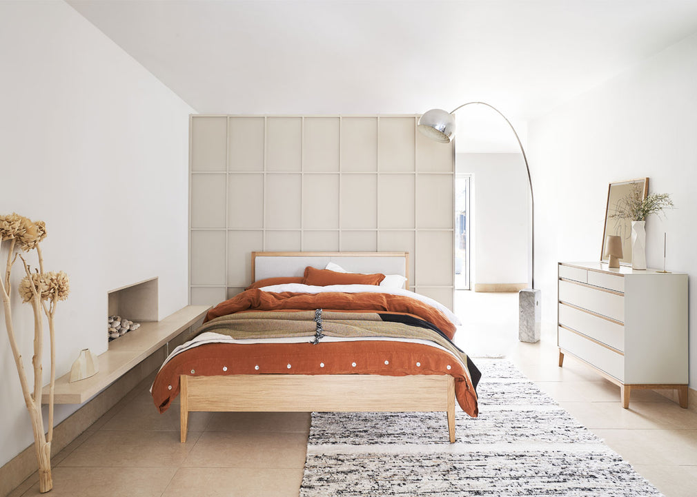 Lars Bed Cashmere