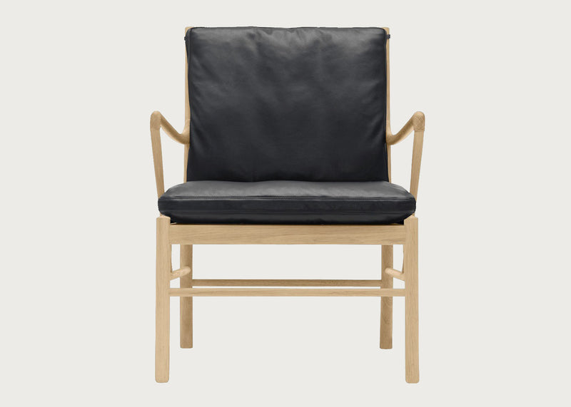 OW149 Colonial Armchair