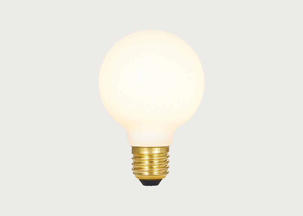 Sphere II LED Bulb E27 Medium