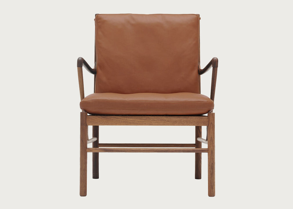 OW149 Colonial Armchair