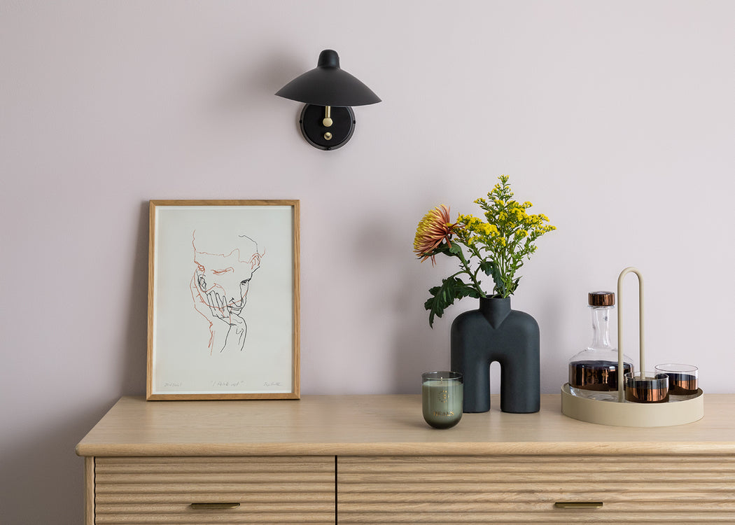 Milton Wall Lamp Black