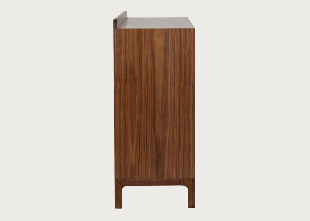 Artie 8 Drawer Chest Walnut