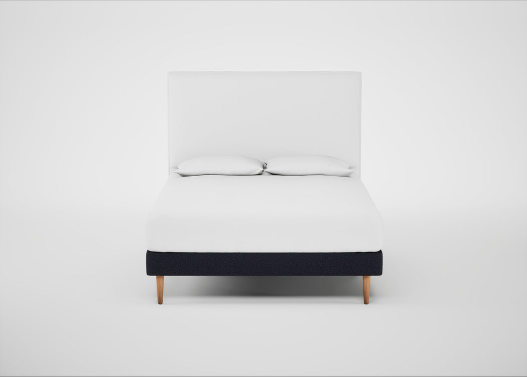 Shallow Divan Bed Base King / Boucle Indigo / Light Stem