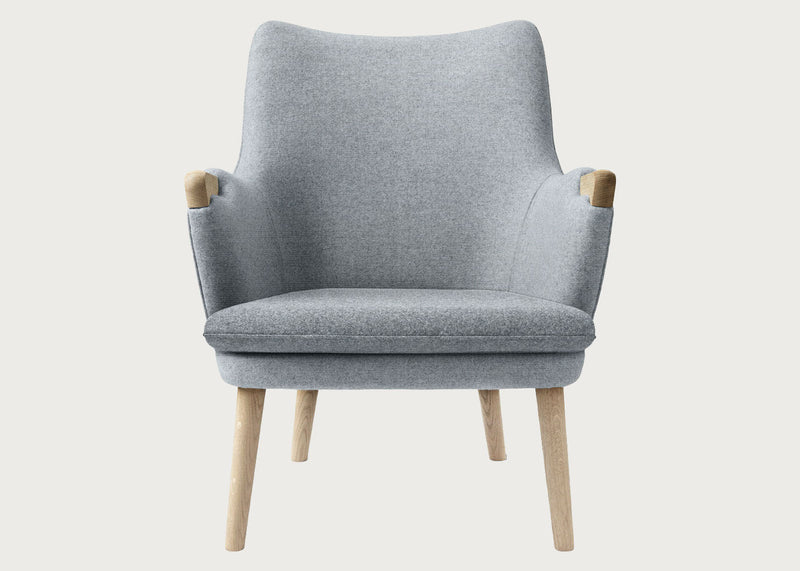 CH71 Lounge Chair