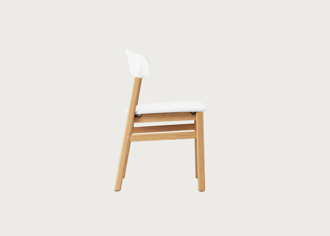 Herit Dining Chair Spectrum White Leather Oak Legs