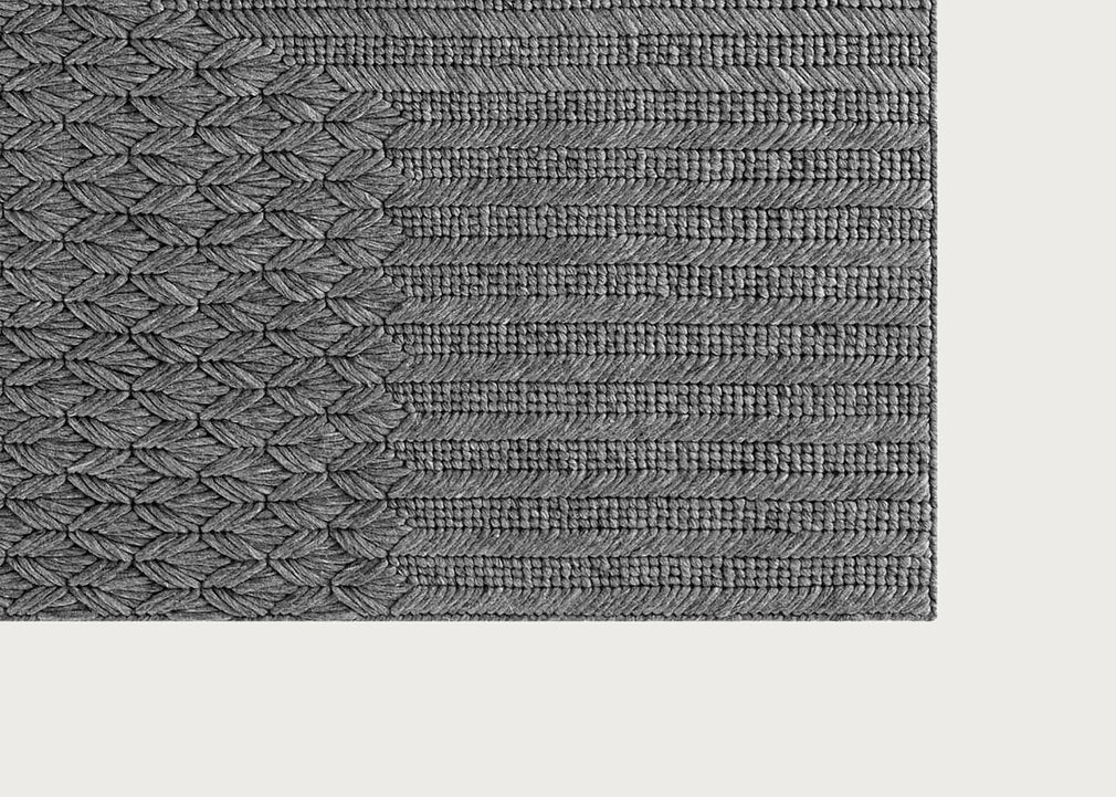 Chaddar Rug Charcoal 175 x 235cm