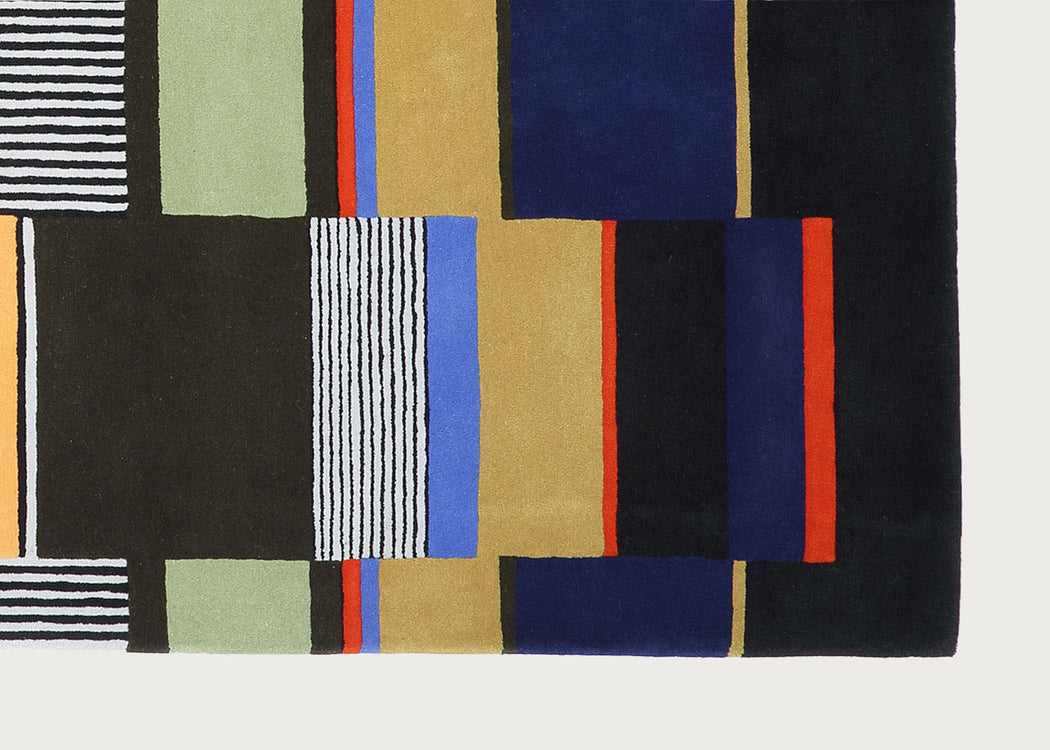 Plate 111 Rug 170 x 269cm