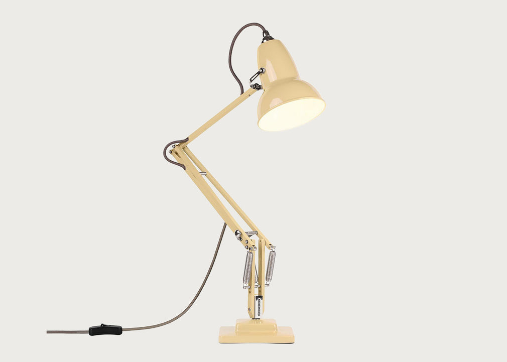 Original 1227 Desk Lamp National Trust
