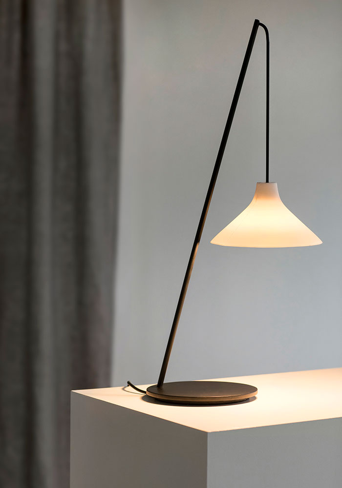 Seam Table Lamp White