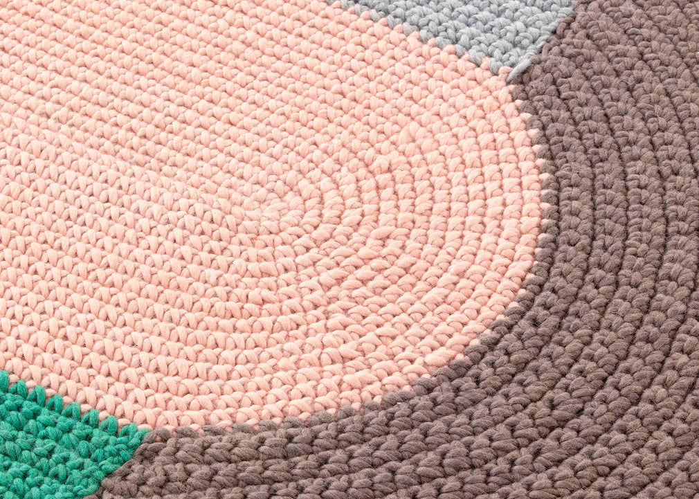 Crochet Rug Pink 100 x 180cm