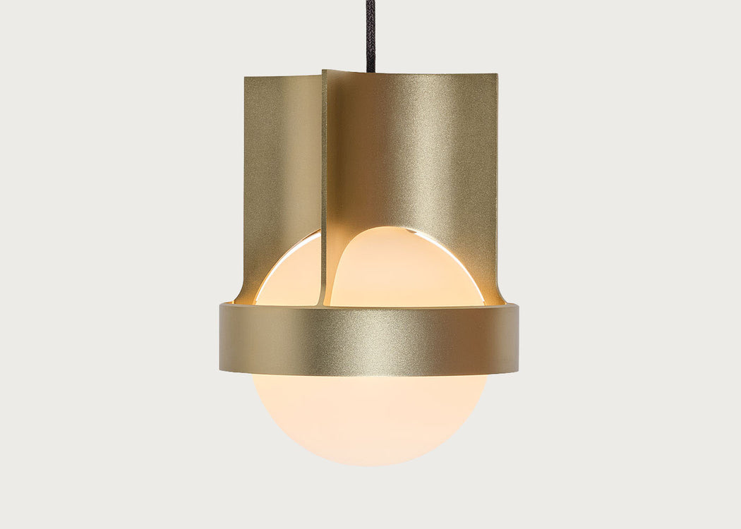 Loop Single Pendant Light Large Gold
