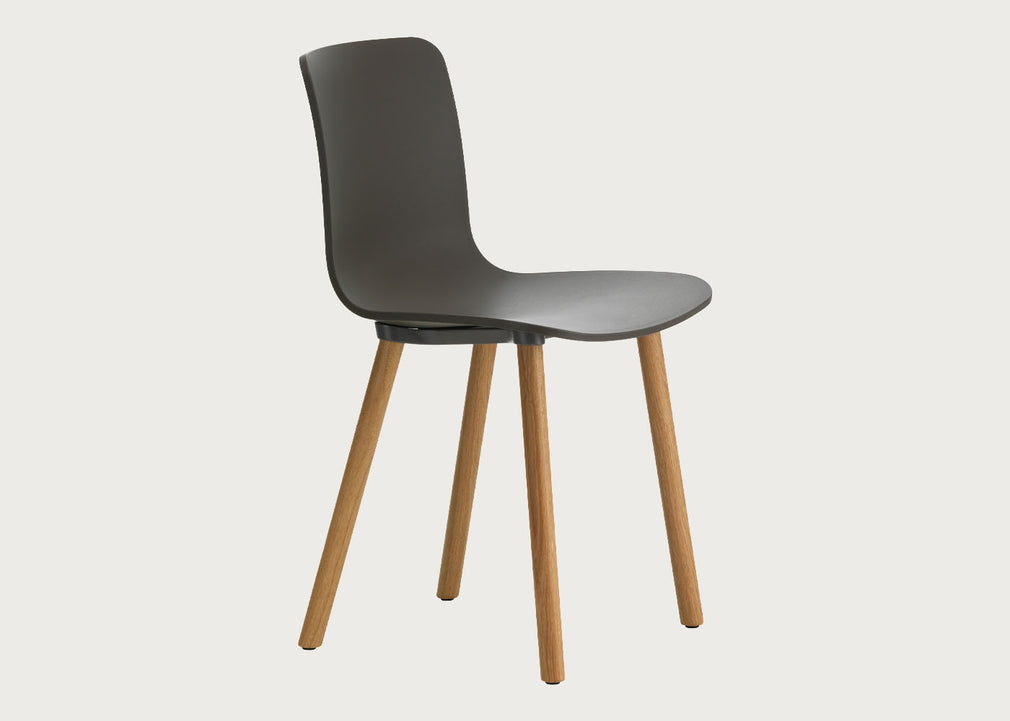 HAL RE Wood Chair