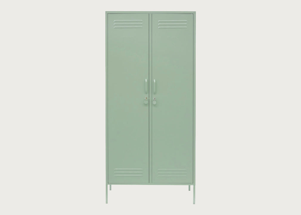The Twinny Locker