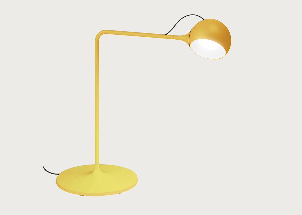 IXA LED Table Lamp