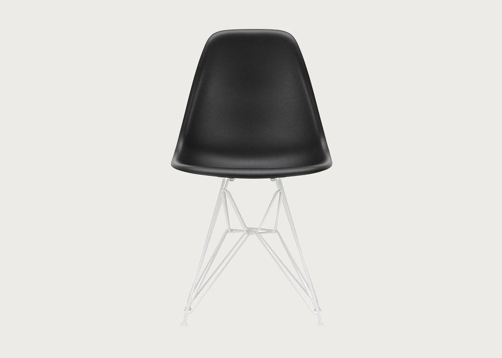 Eames Plastic Side Chair RE DSR