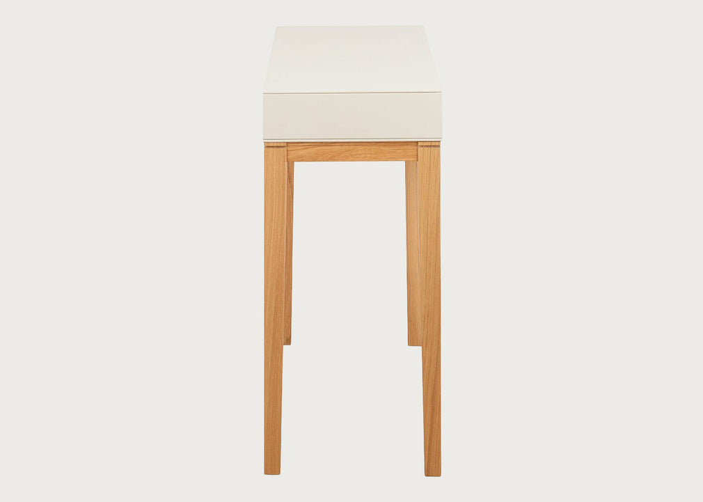 Lars Dressing Table in Cashmere