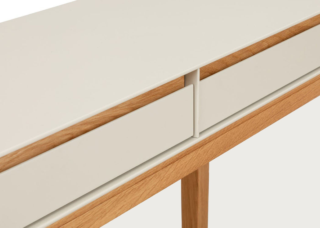 Lars Dressing Table in Cashmere