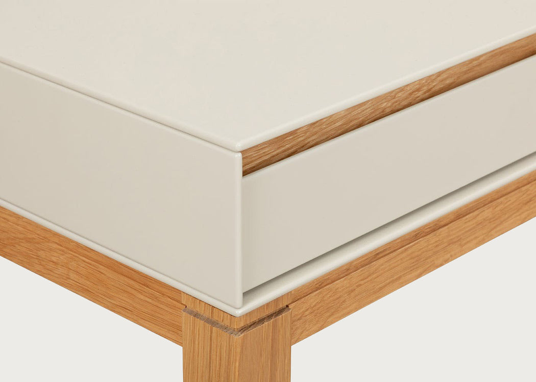 Lars Dressing Table in Cashmere