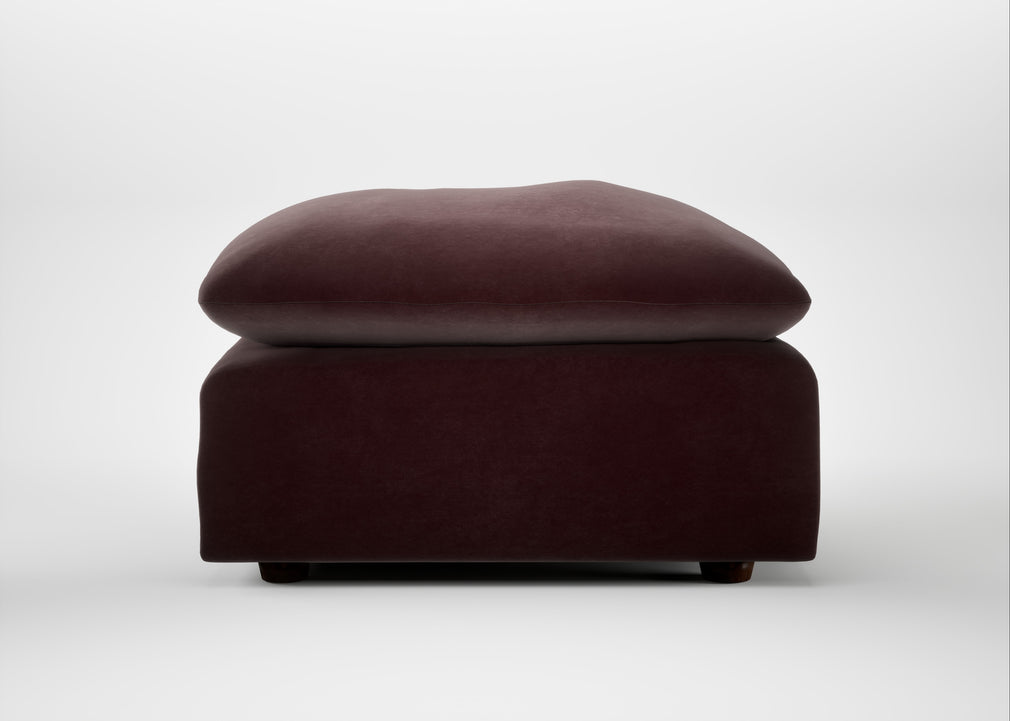 Astrid Ottoman Smart Luxe Velvet Acorn / Walnut Stained Beech