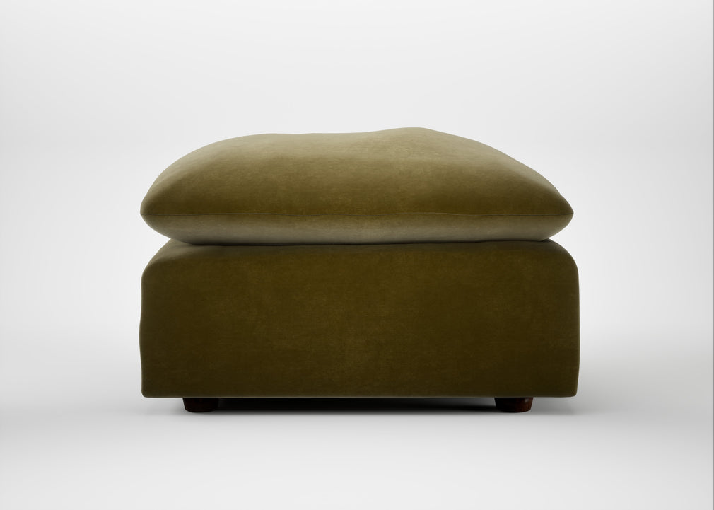 Astrid Ottoman Smart Luxe Velvet Peridot / Walnut Stained Beech