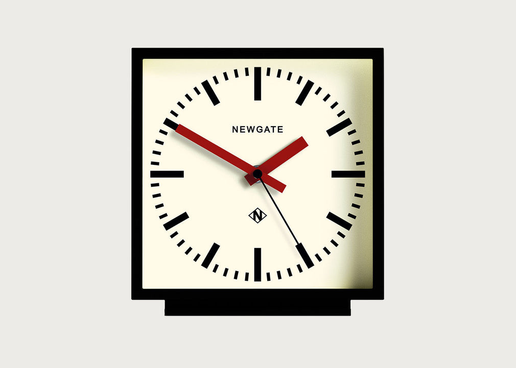 Amp Mantel Clock Black
