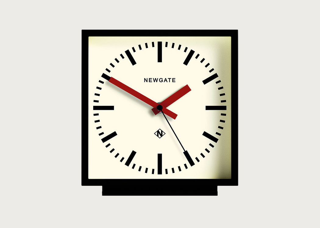 Amp Mantel Clock Black