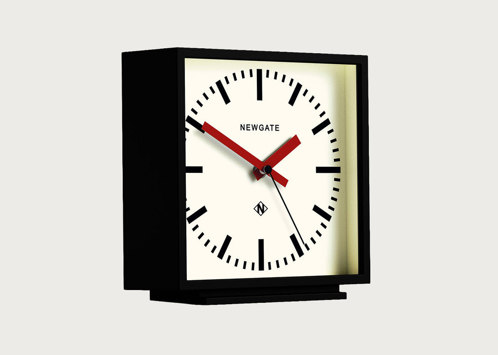 Amp Mantel Clock Black