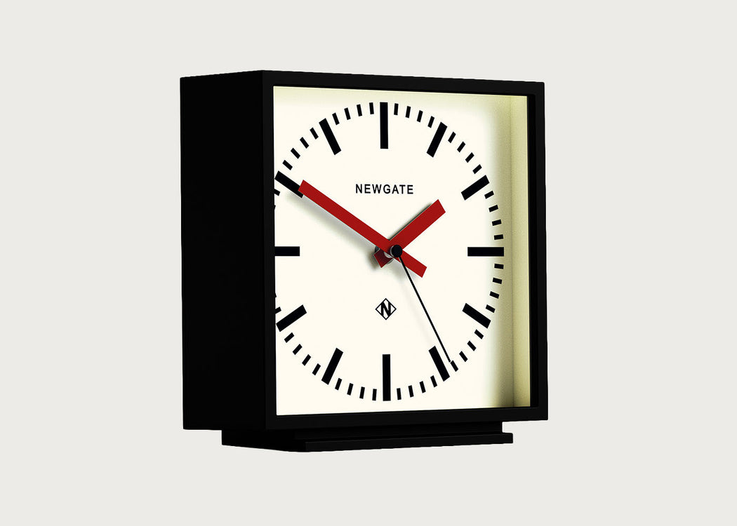 Amp Mantel Clock Black